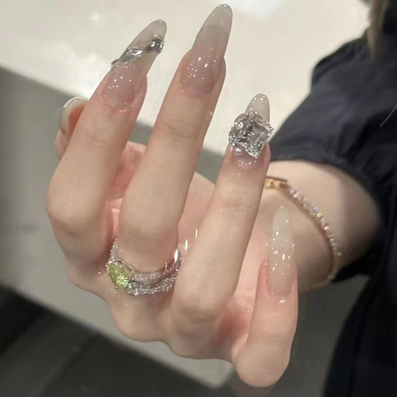 Cool feeling ice through gray diamond nail art patch gentle temperament European and American style wear nail nail piece detachable finished product