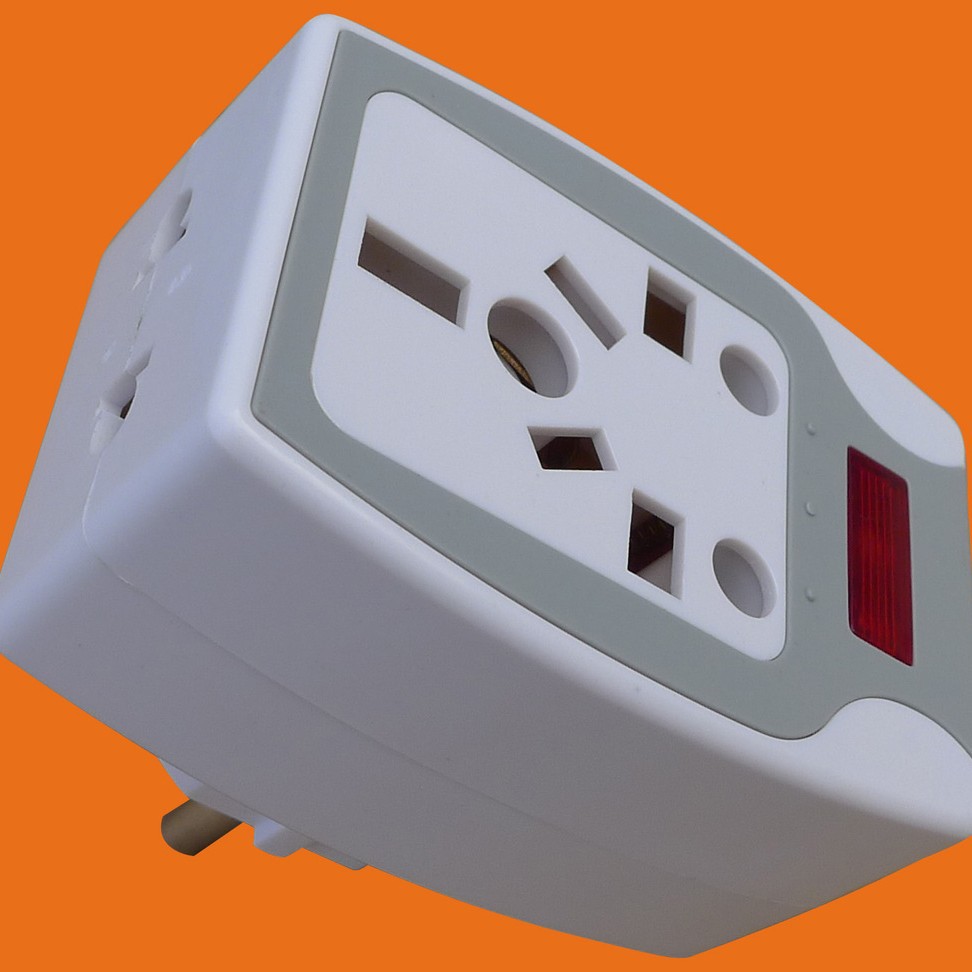 一转三欧式插头 多功能欧式转换器 德标母插头（P7035）