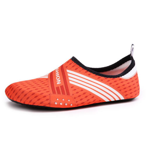 Manufacturer wholesale river tracing shoes printed diving socks men and women breathable diving shoes swimming snorkeling beach socks yoga shoes