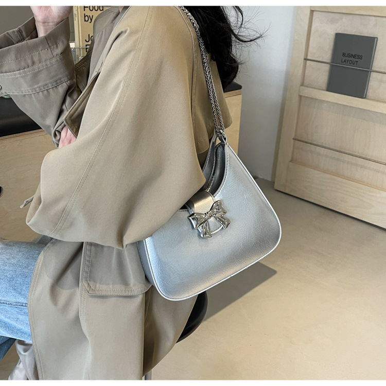 210g Weight Synthetic Leather Lining Material Flip Cover Closure Type Single Shoulder Strap Strap Type Handbag Bags Type Daily, Shopping Occasion Pu Leather Material Bow Knot Pattern All Seasons Season Women's Gender Basic Style Medium Size Women's Medium Pu Leather Bow Knot Basic Flip Cover Handbag 3