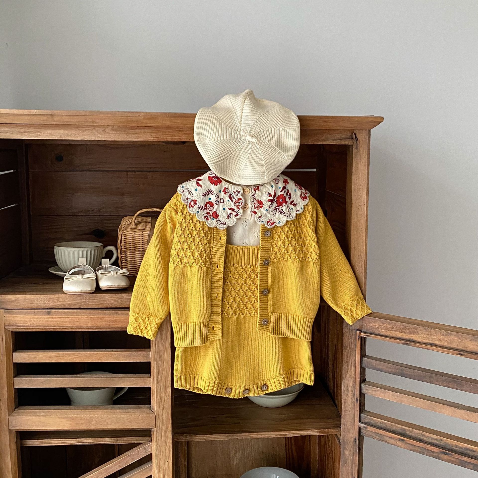 Proljetna 2024. žuta pletena jakna za dojenčad i djevojčice + jednobojni kaput na naramenice, set od 2 dijela dostupan za sortiranje_voghion.com