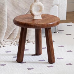 無垢材の小さなスツール、家庭用の小さなベンチ、木製の低いスツール、モダンなリビングルームの寝室の靴交換スツール、丸いスツール、小さな木製スツール