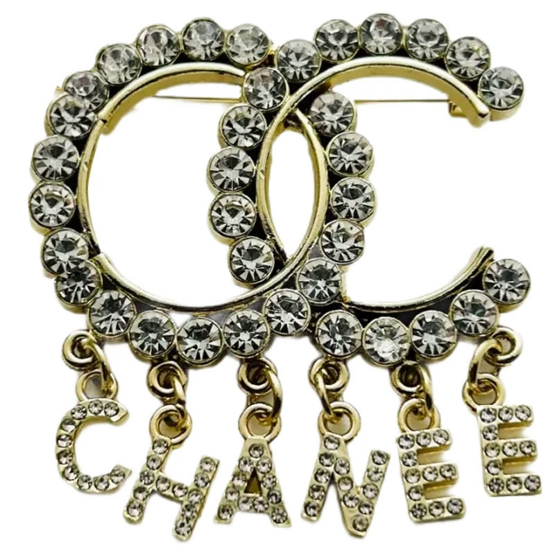 High quality brooch with letters, pendant, universal pin, jacket, metal material, accessory, Chanel style