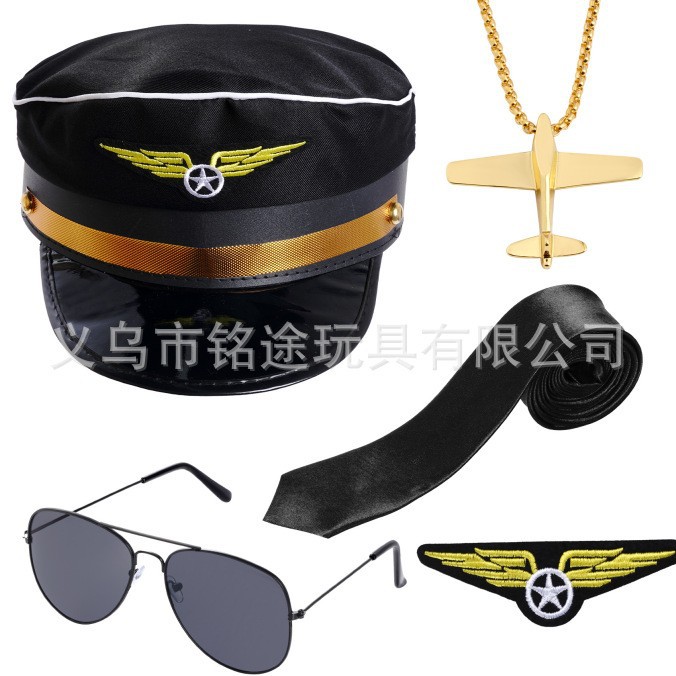 Fiesta festiva cosplay policía esposado vestido de actuación cosplay caña de humo marinero azafata azafata