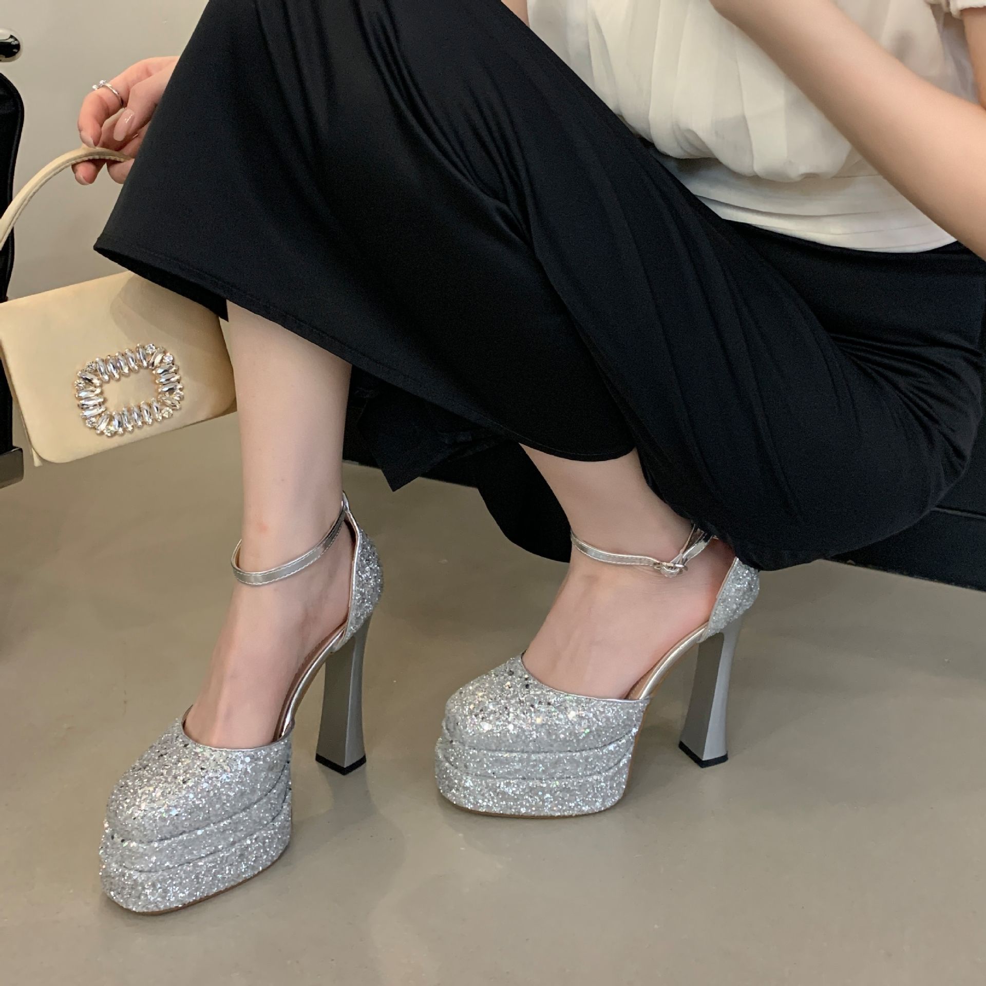 Giày cao gót nữ gót thô đế dày hai lớp chống thấm nước thời trang mới 2024 — Màu đen chi tiết 20