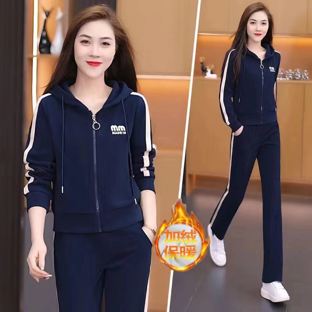 로얄 블루 플러스 벨벳