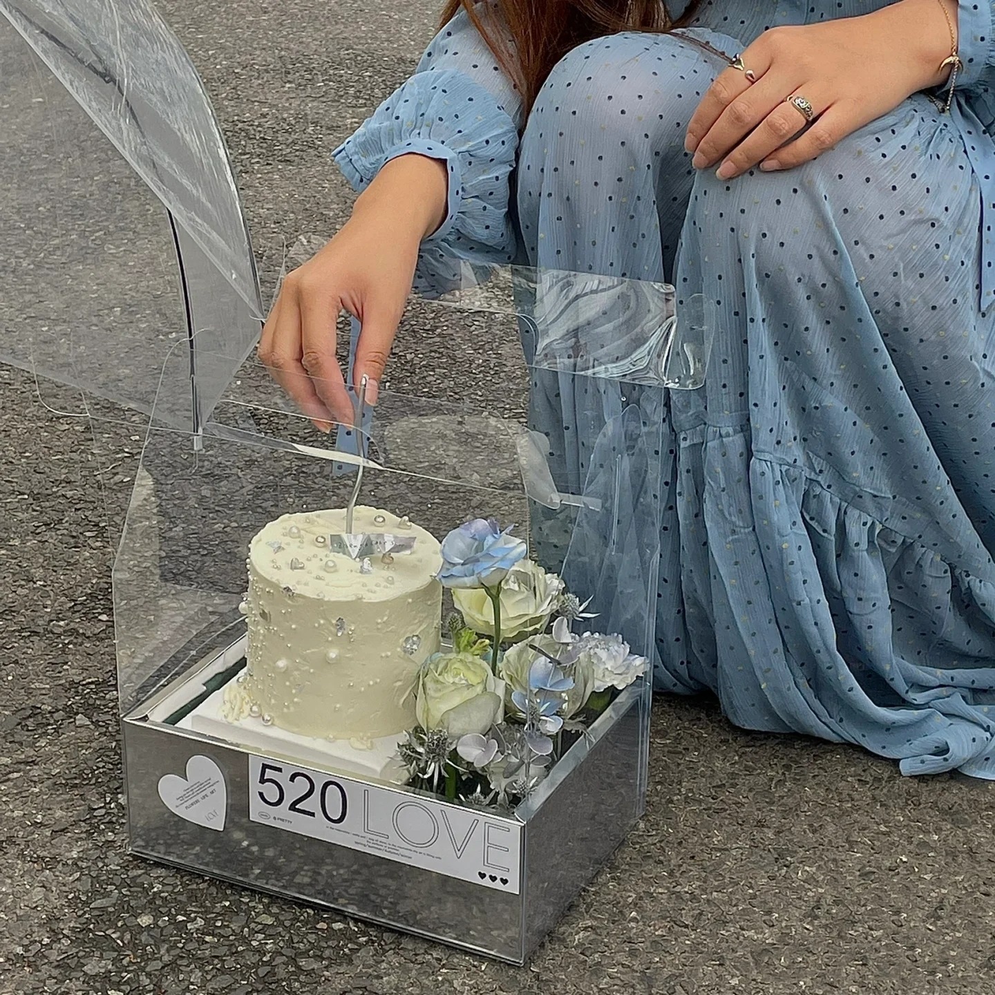 Caja transparente PVC para pastel con flores regalo San Valentín
