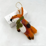 尼泊尔羊毛毡成品 毛毡玩偶包包挂件 可爱动物抱花人偶钥匙扣挂饰