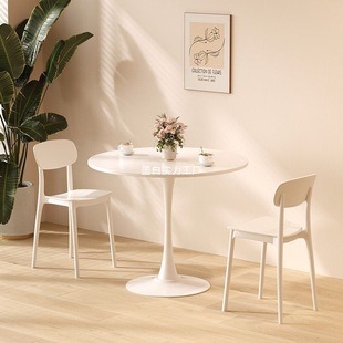 Trendy White Nordic Style Ins Small Round Meeting Table Milk Tea Coffee Shop Table and Chair Set Tulip Dining Table