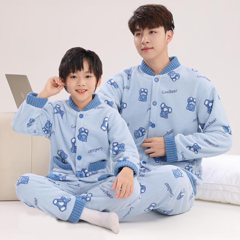 Jacket collar rubber bear