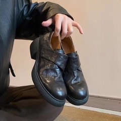 羊の皮の版 ~ 太ヒールの靴の女性の復古の英倫の本革の通勤する楽福の靴の百合の通勤するひもの小さい革靴