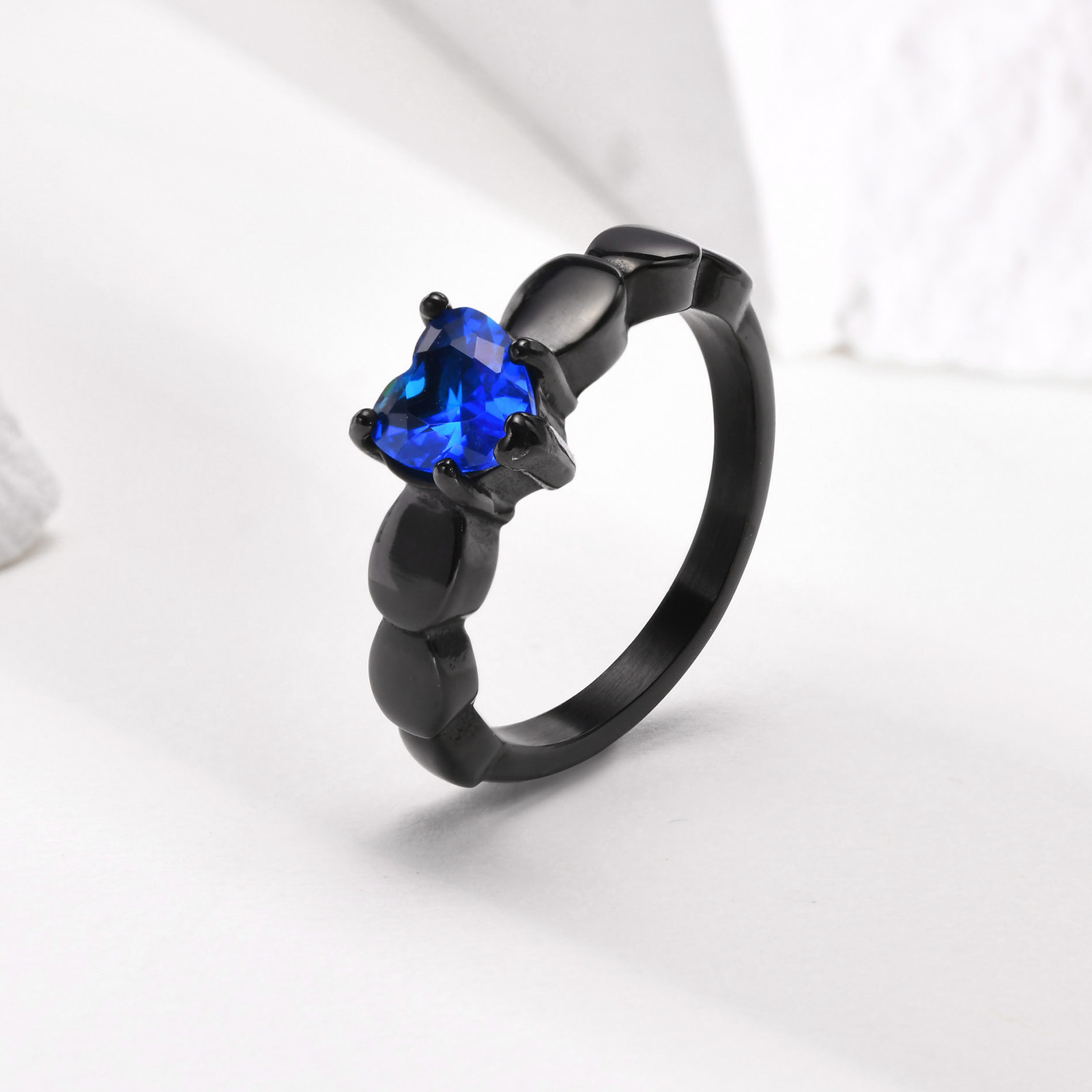 Simple Style Heart Shape Stainless Steel Rings Inlay Zircon Stainless Steel Rings display picture 11