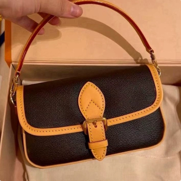 New Vintage-Style Logo Nano & Lv Mini Diane Baguette Bag, Shoulder Bag, Handbag, Crossbody Bag, Underarm Bag