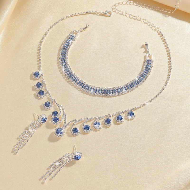 best selling bridal necklace set high end versatile crystal color clavicle chain earrings two piece set_voghion.com