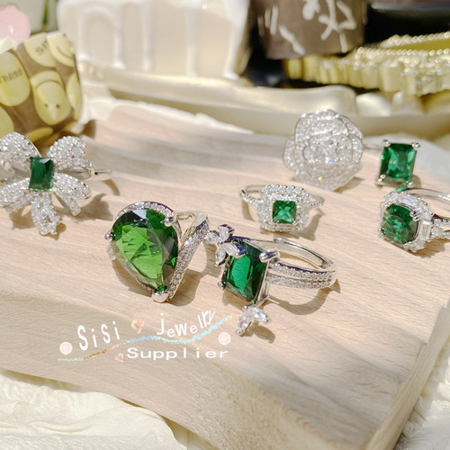 Sisi vintage malachite emerald ring 18K plated multi-faceted emerald zircon drop flower live mouth ring