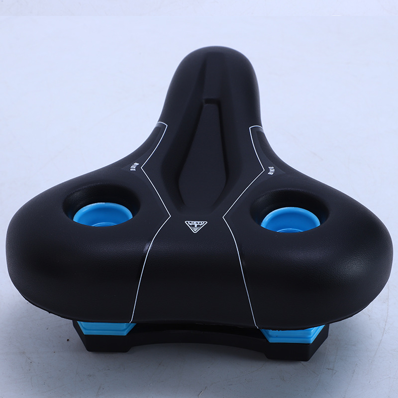 猎途自行车PU皮舒适坐垫 尾灯山地车座垫减震车座 软单车骑行装备