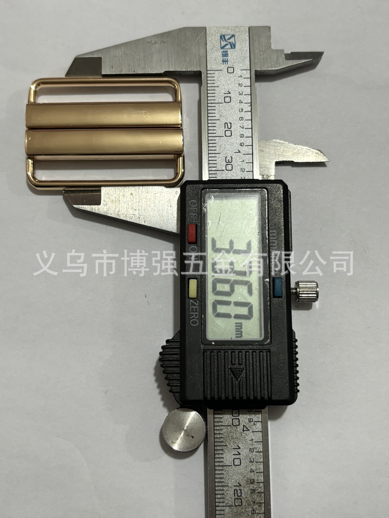 d1932d54-e97d-4a3c-b704-1056c9