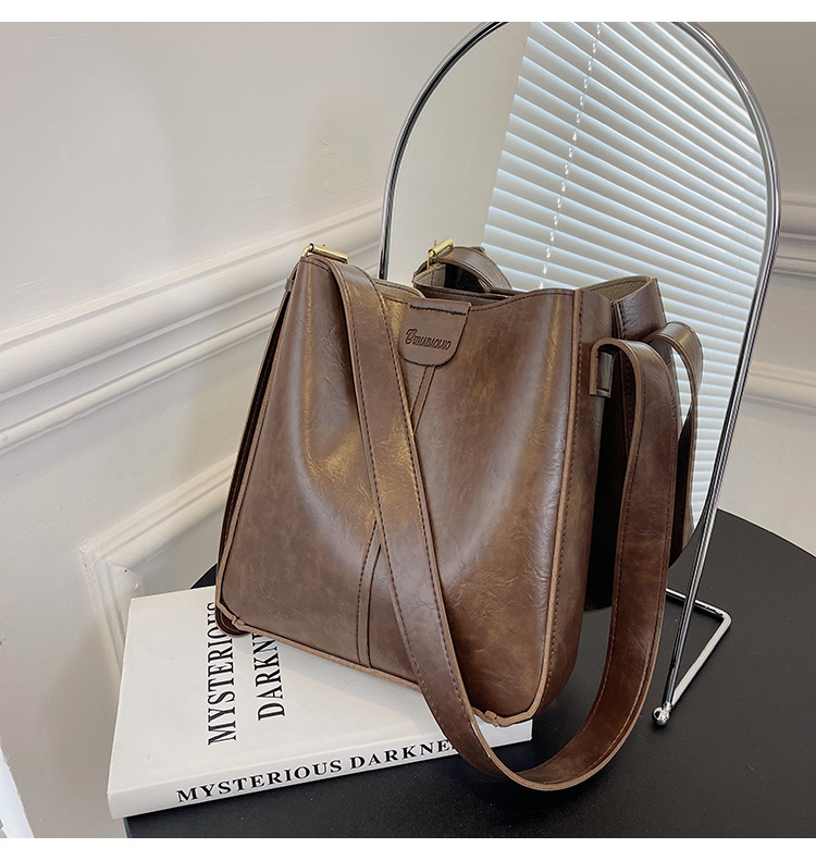 New fashionable and versatile women's single-shoulder bag and women's bag, a best-selling large-capacity bucket bun for European and American foreign trade undefined