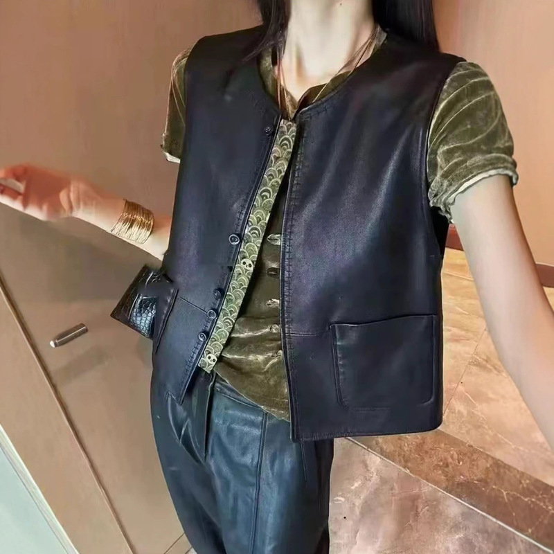 欧洲站2025秋季新款两面穿女装时尚圆领单排扣绵羊皮马甲外套|undefined