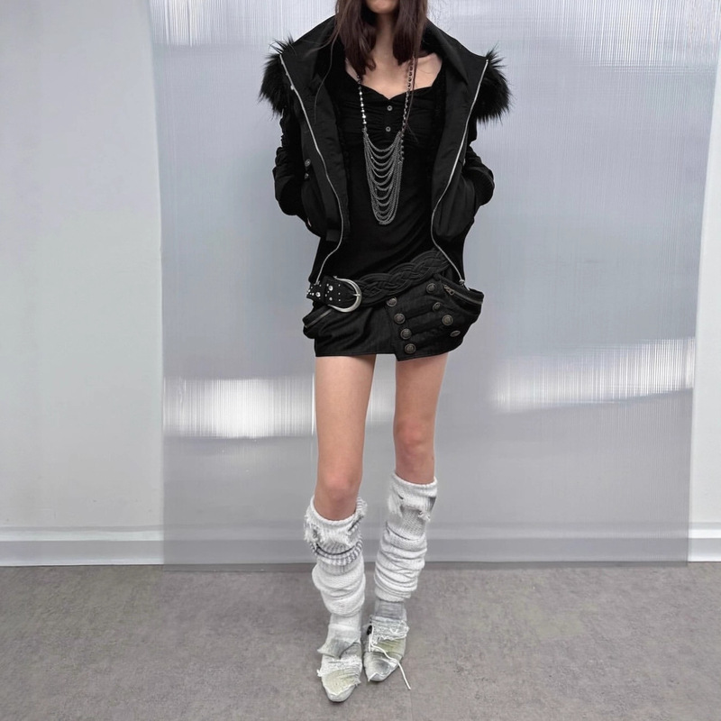 Autumn and Winter Ins Style Retro High Street Street Hip-Hop Beaded Pleated Fur Collar Crop Design Dark Sweatshirt