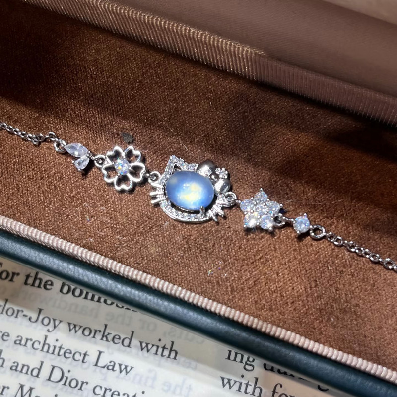 White Moonlight Hellokitty Bracelet Women's New Kt Cat Moonstone Niche Exquisite High-End Hand Jewelry