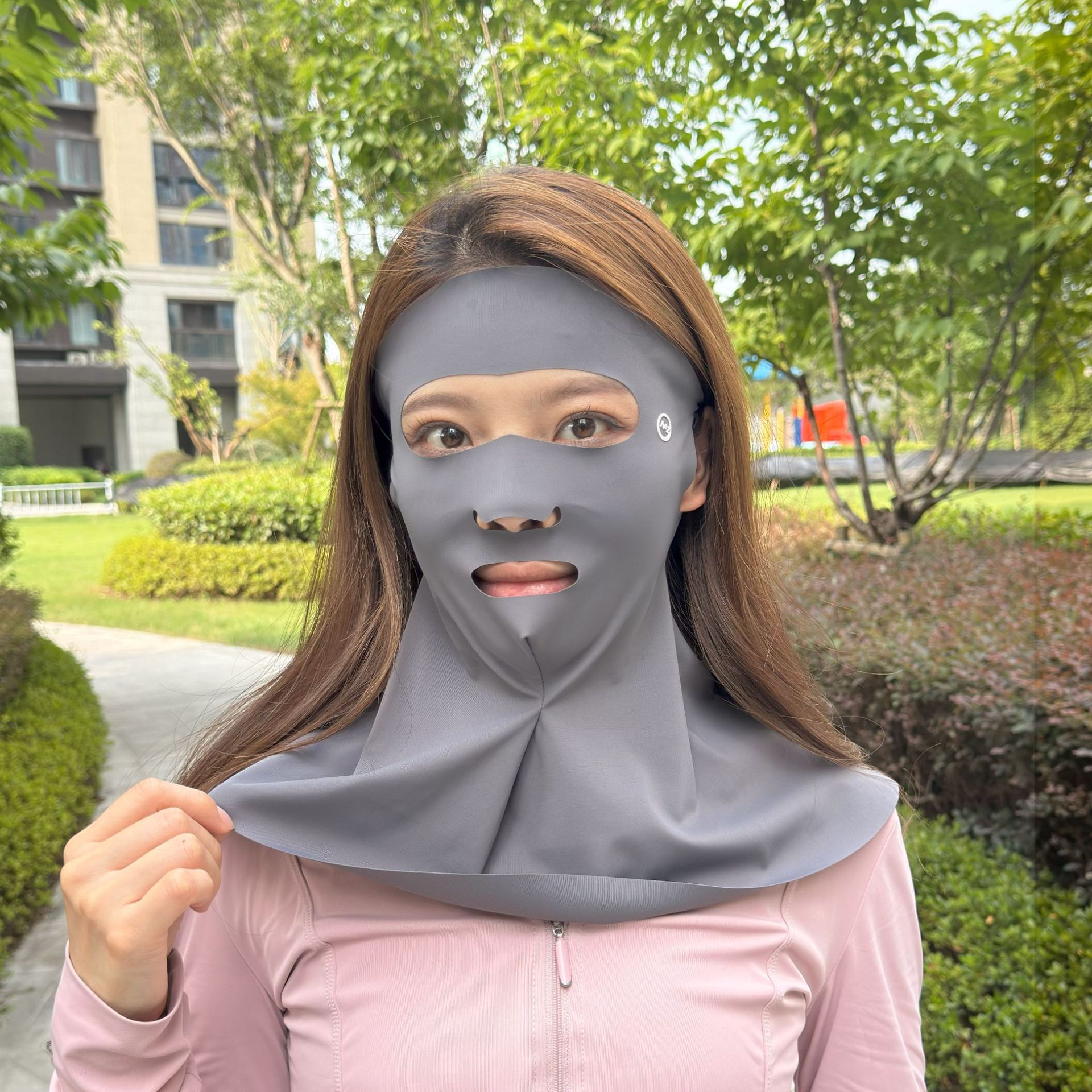 Dark gray [full face and neck protector, ice sunscreen]
