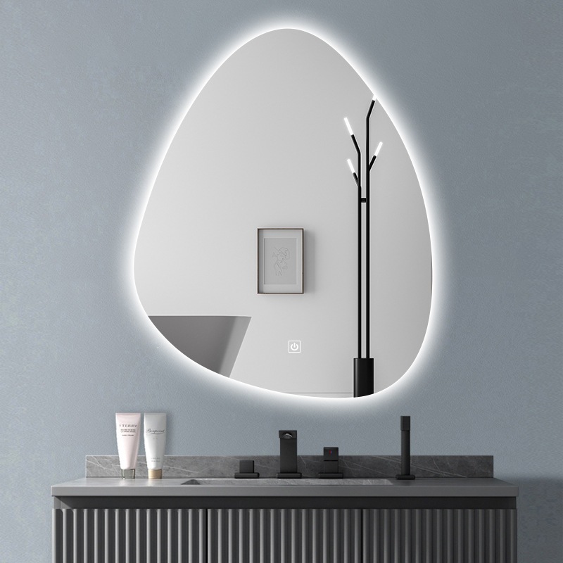 Espejo de baño inteligente simple inodoro espejo luminoso inodoro irregular espejo de gota de agua heterogéneo colgando pared LED