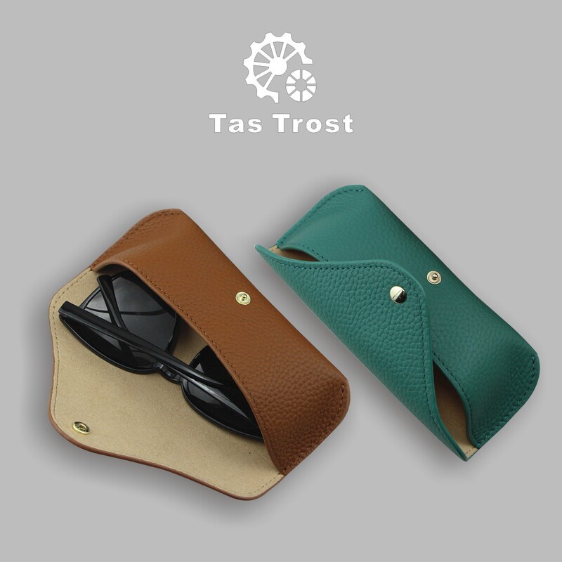 Japanese Style Pure Color Genuine Leather Glasses Case for Men, Anti-Stress Handmade High-End Sunglasses Case, Cowhide Lanyard, Portable Storage Box for Women