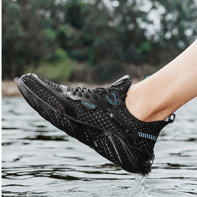 추적 신발 2024 여름 얇은 메쉬 대형 메쉬 통기성 운동화 저가 레저 여행 남성 등산 신발