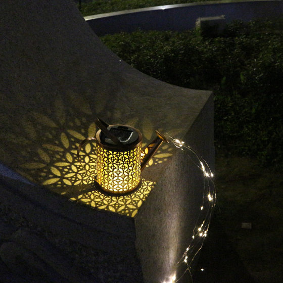 Cross-border Amazon solar iron shower floor lamp kettle outdoor waterproof courtyard decoration garden lawn lamp