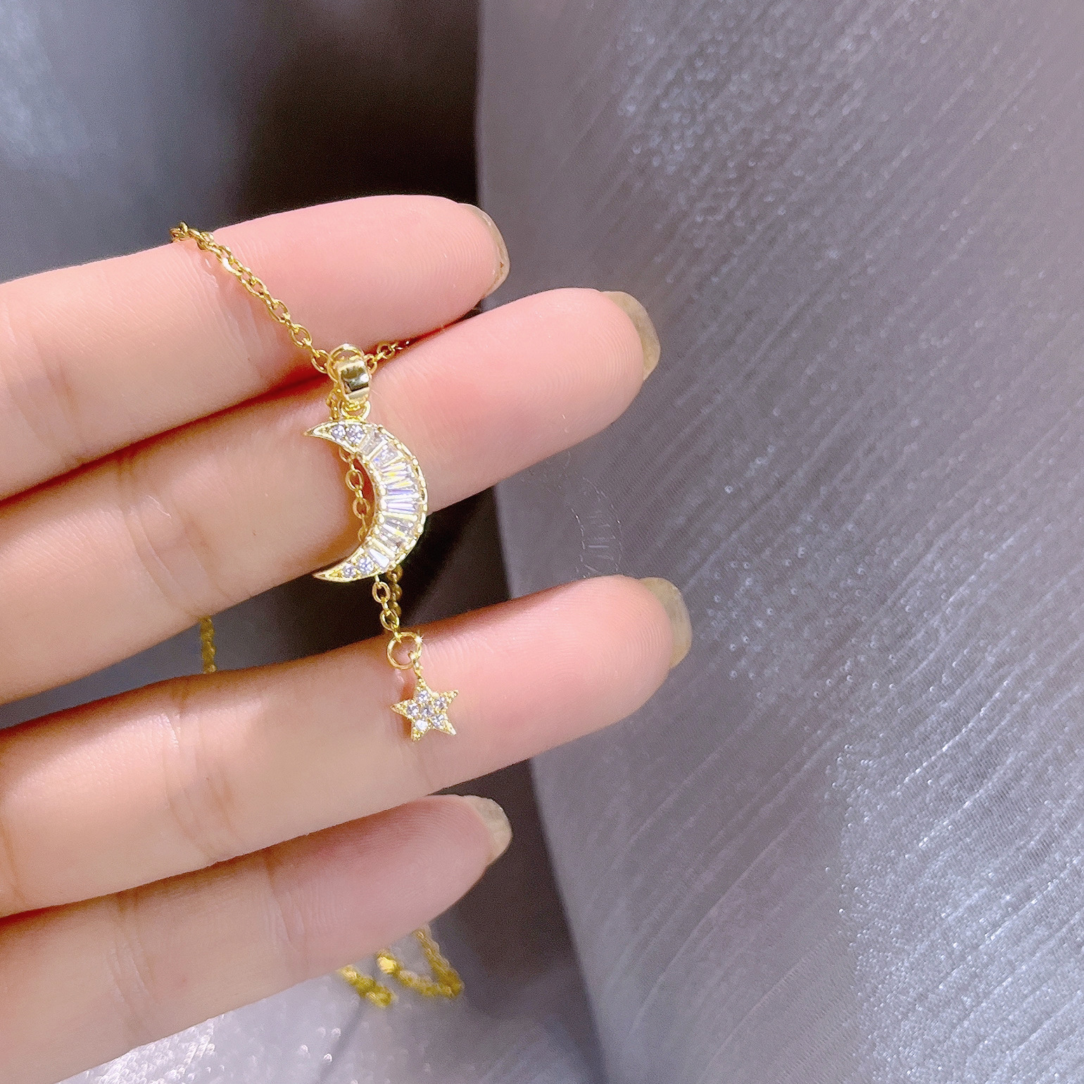 18K Gold Plated Plating Material Elegant Star Moon Titanium Steel Plating Inlay Zircon 18k Gold Plated Necklace