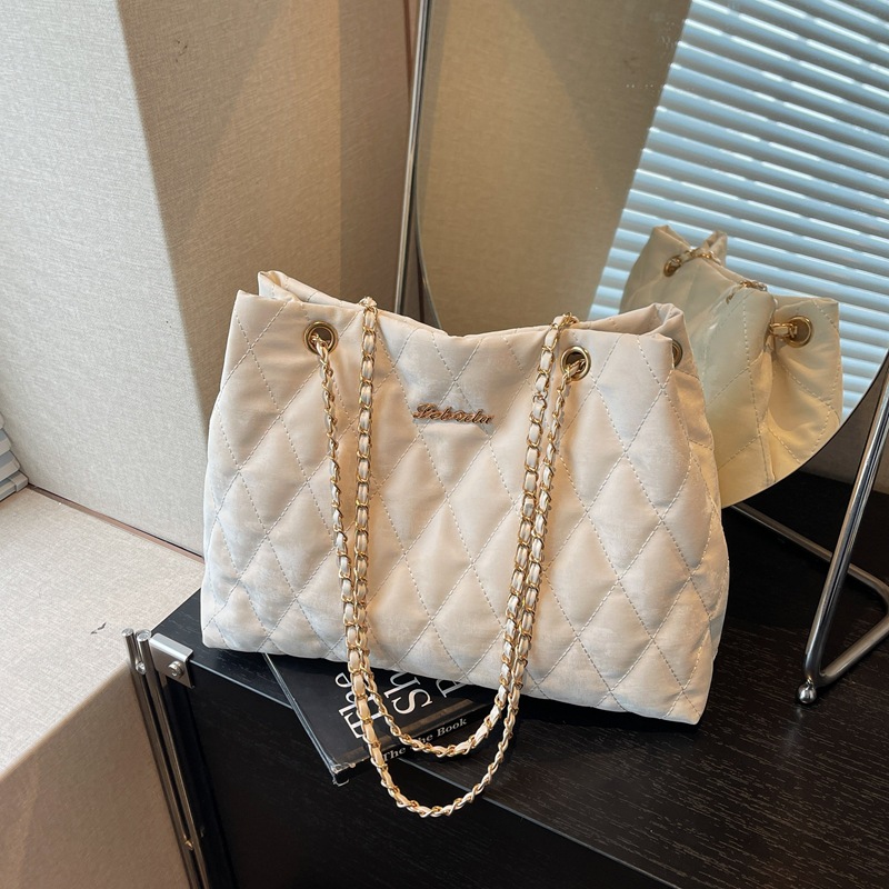 Women's Bags 2025 Autumn New Fashion Solid Color Design Daily…