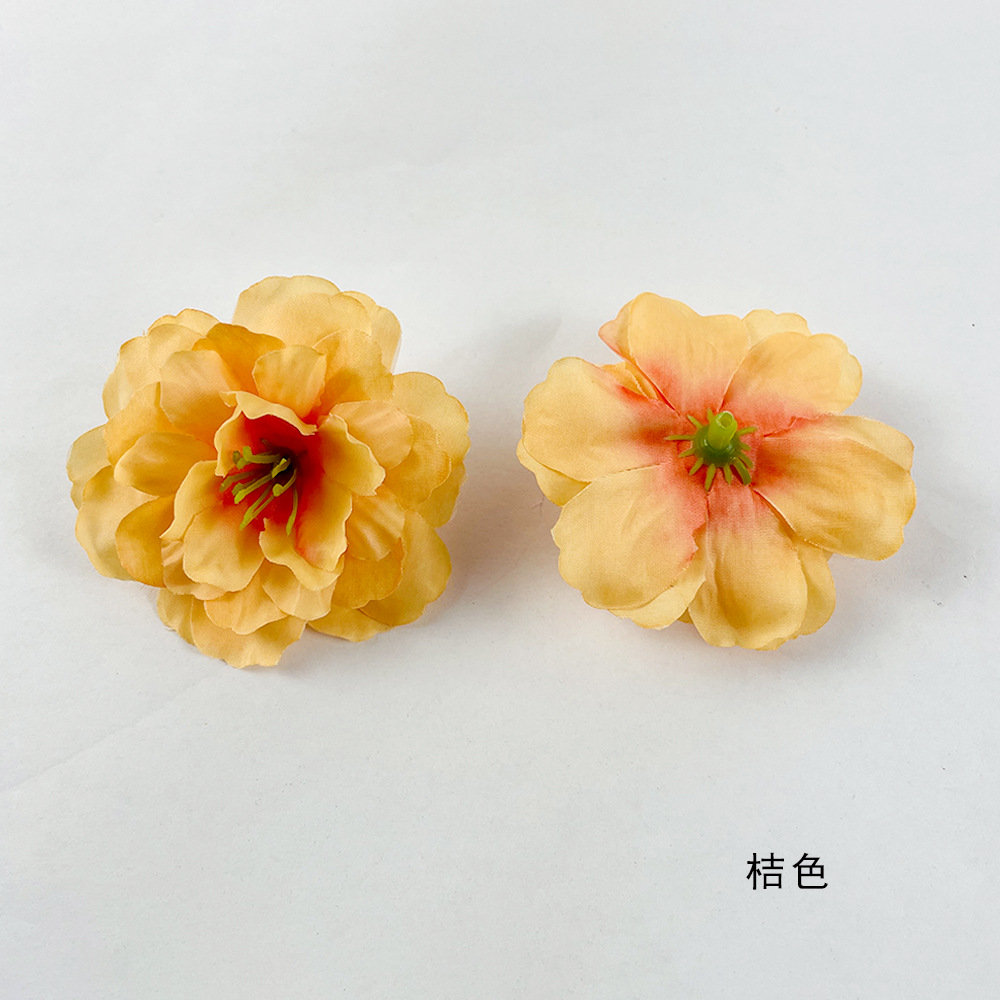Flor de peonía con núcleo de hierba artificial, guía de boda, arreglo floral, decoración de la sala de estar del hogar, flor de seda al por mayor, fotografía de material de bricolaje