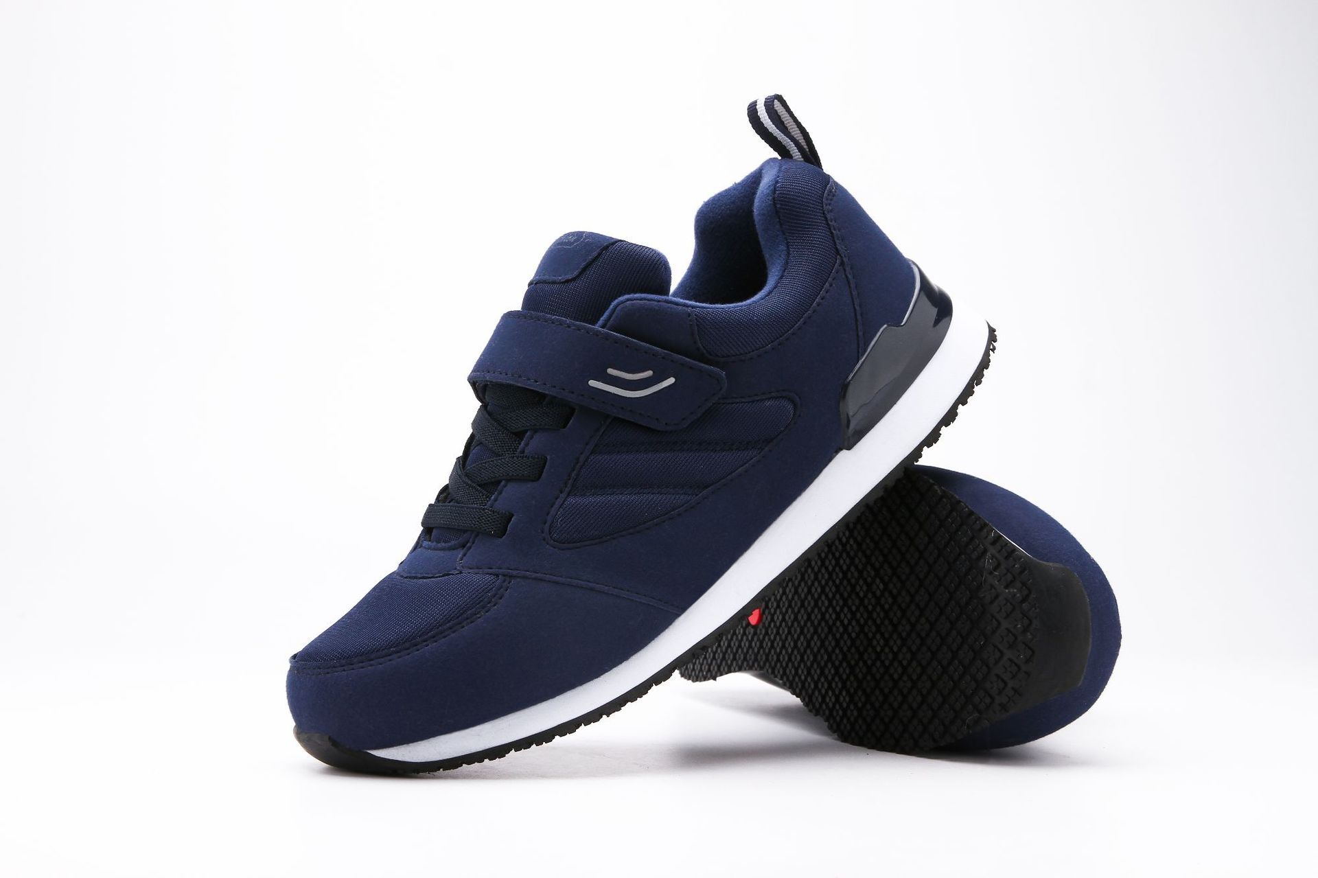 Zapatos para hombres y mujeres 2025 nuevos zapatos deportivos para mujeres de mediana edad y ancianos zapatos para caminar zapatos de velcro para ancianos zapatos para madres