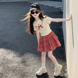 女童蛋糕裙夏季2026新款初中生女孩韩系穿搭儿童洋气时髦荷叶裙子