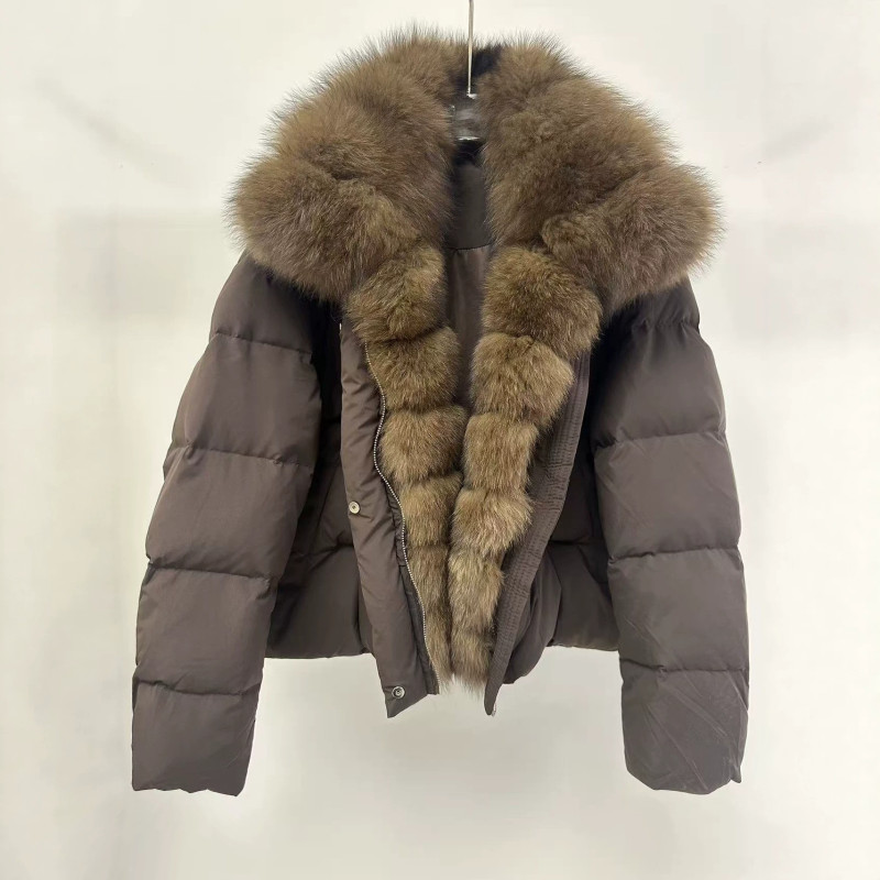 2025 New High-End Fur Coat with Large Fox Fur Collar, White Duck Down, Stylish Short down Jacket for Women, Warm Outerwear 2025 New High-End Fur Coat with Large Fox Fur Collar, White Duck Down, Stylish Short down Jacket for Women, Warm Outerwear