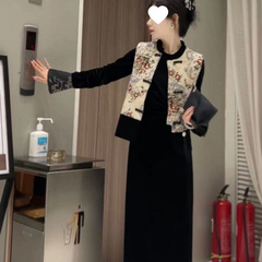 女性2025春の新型高級感新中国風盤ボタン馬甲コートワンピース2点セット