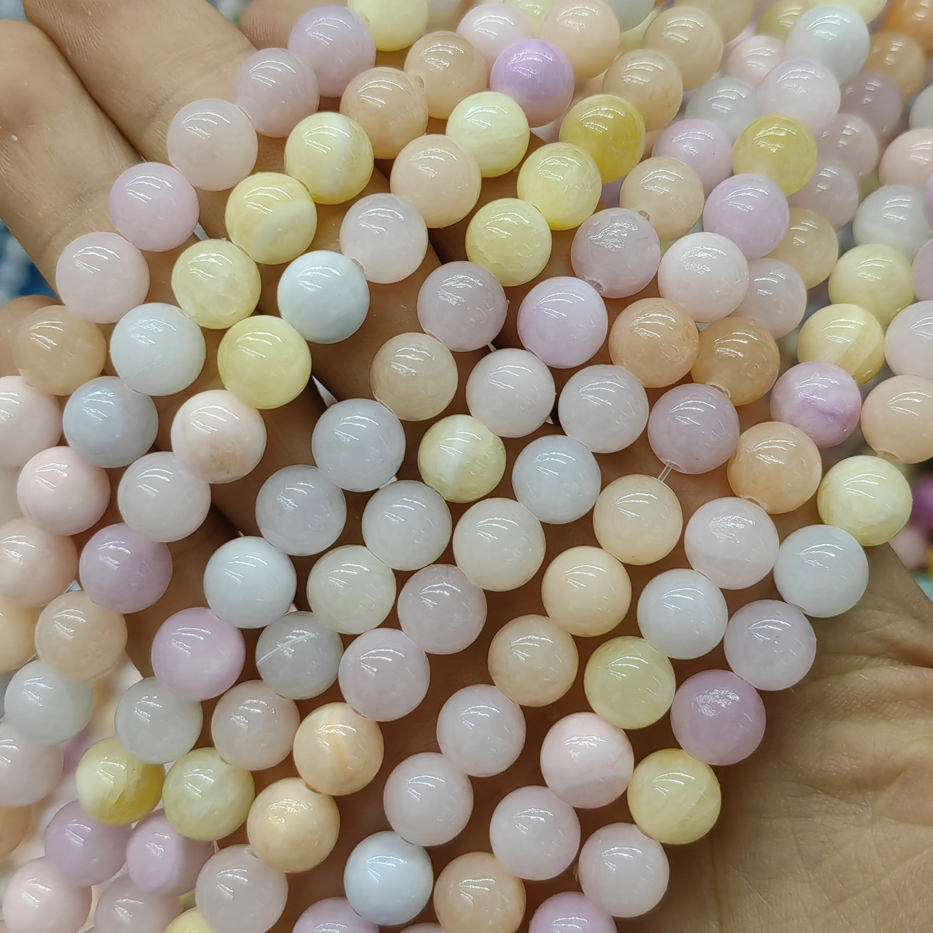 Natural beige Jade flor zafiro multi-color perlas sueltas cuentas redondas semiacabados DIY jade natural cuentas redondas joyería al por mayor