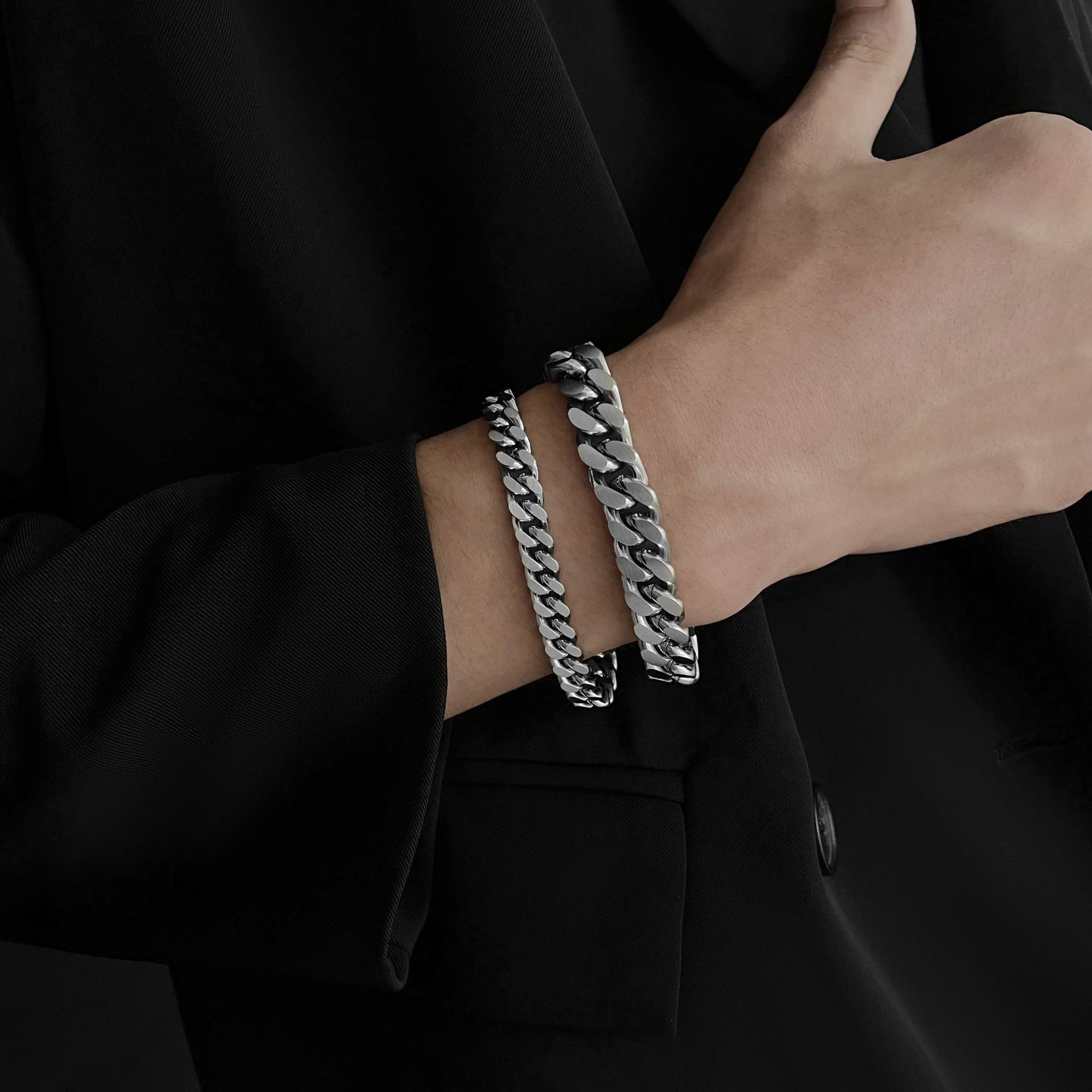 Simple Style Geometric Titanium Steel Polishing Unisex Bracelets 1 Piece