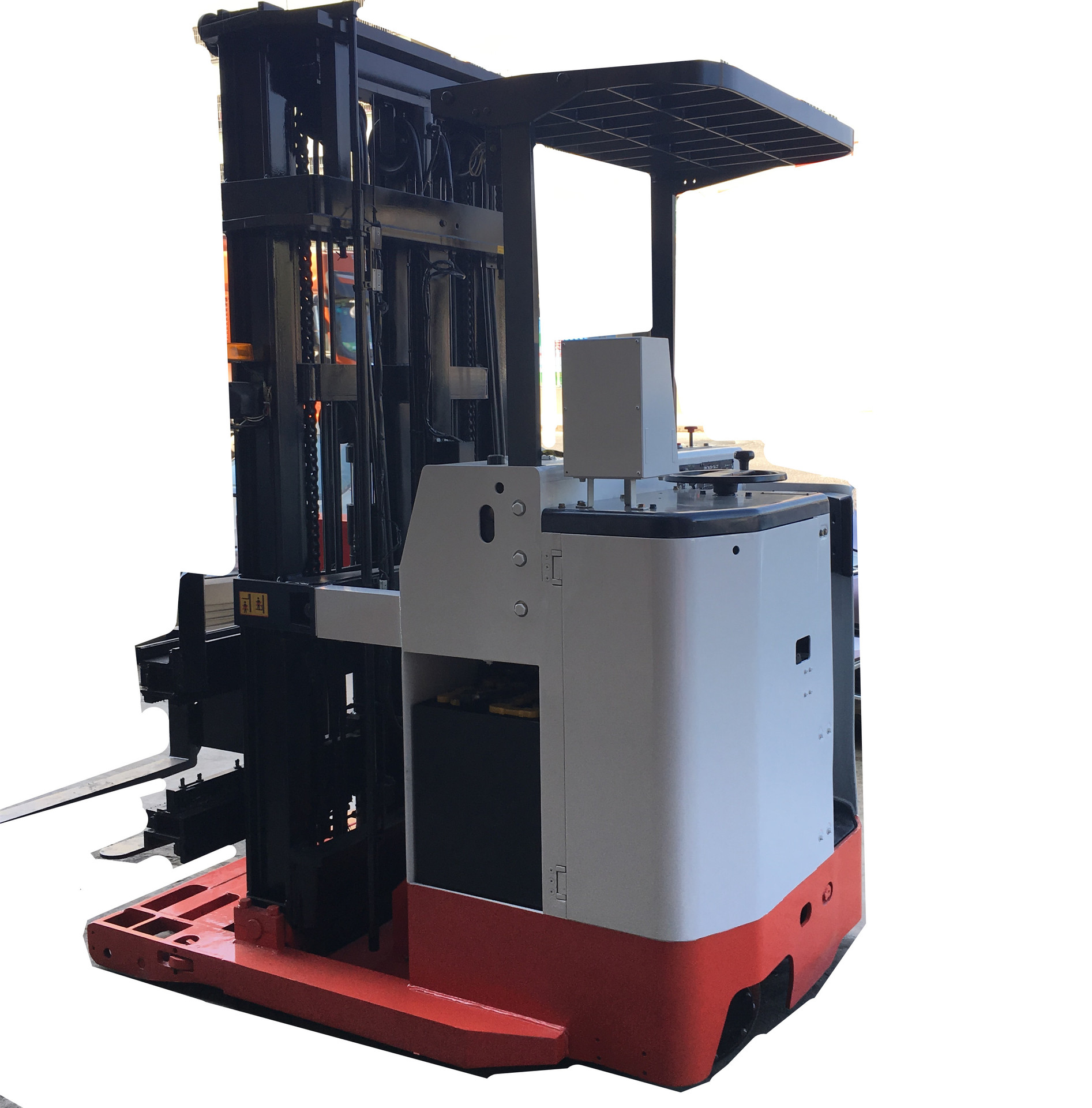 三向叉车1吨NICHIYU三级门架升高5米仓储窄通道高位货架内用叉车