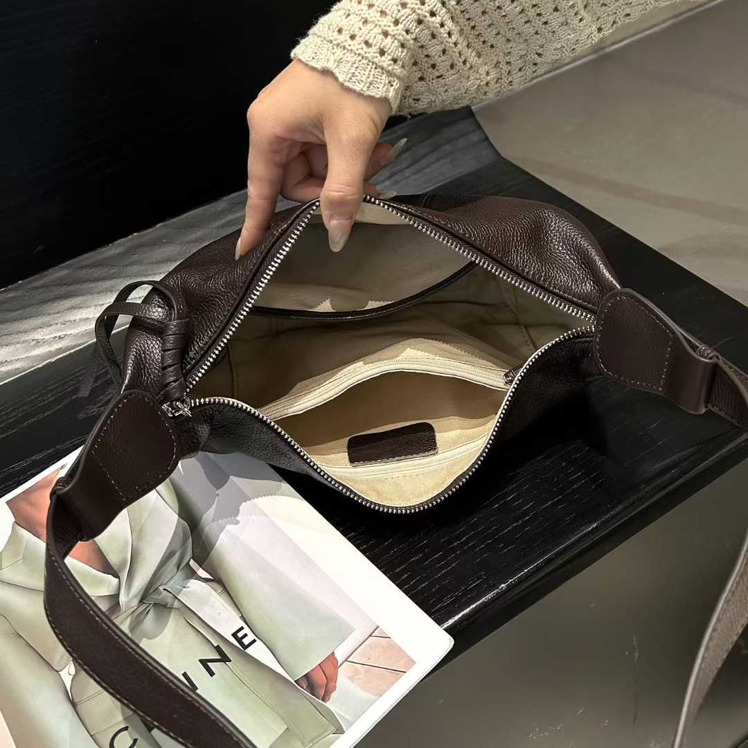 Cross-Border New Top Grain Cowhide Hobo Bag Single Shoulder Crossbody Dumpling Bag Niche Design Genuine Leather Versatile Large Capacity - Thumbnail 4