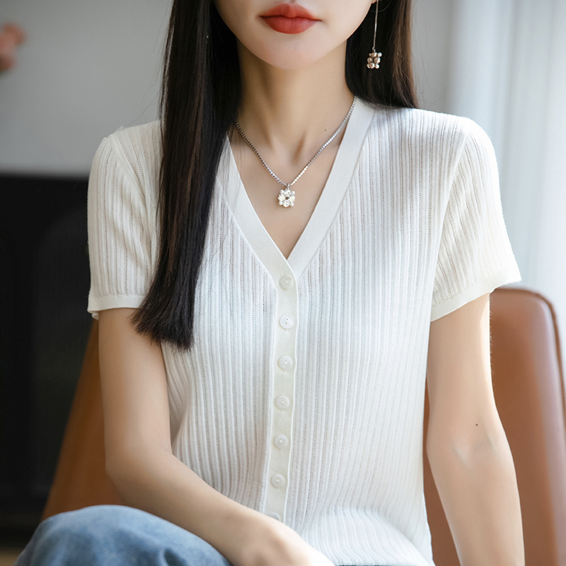曲珠冰丝针织短袖开衫女装2025夏季新款抽条修身V领T恤外搭上衣