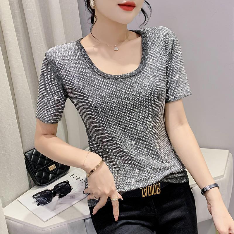 European goods 2022 summer heavy industry rhinestone slim fit slimming T-shirt women's fashionable elegant round neck short sleeve bright diamond top European goods 2022 summer heavy industry rhinestone slim fit slimming T-shirt women's fashionable elegant round neck short sleeve bright diamond top