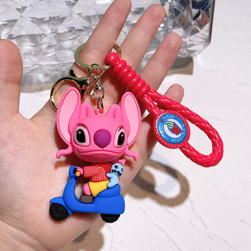 クラシックな立体人形キーホルダーアクセサリー pvc 人形マシンホリデーギフトペンダントクロスボーダーキーホルダー|undefined