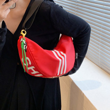 �μ�б������n�������Зl�y��������Ů�\����Ӱ��ٴ�б�������