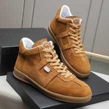 �羳�¿�߶���ʿ���e��Ь�ߎ���Ƥţ��ë�����Wʿ�L�ٴ���ƽ��Ь