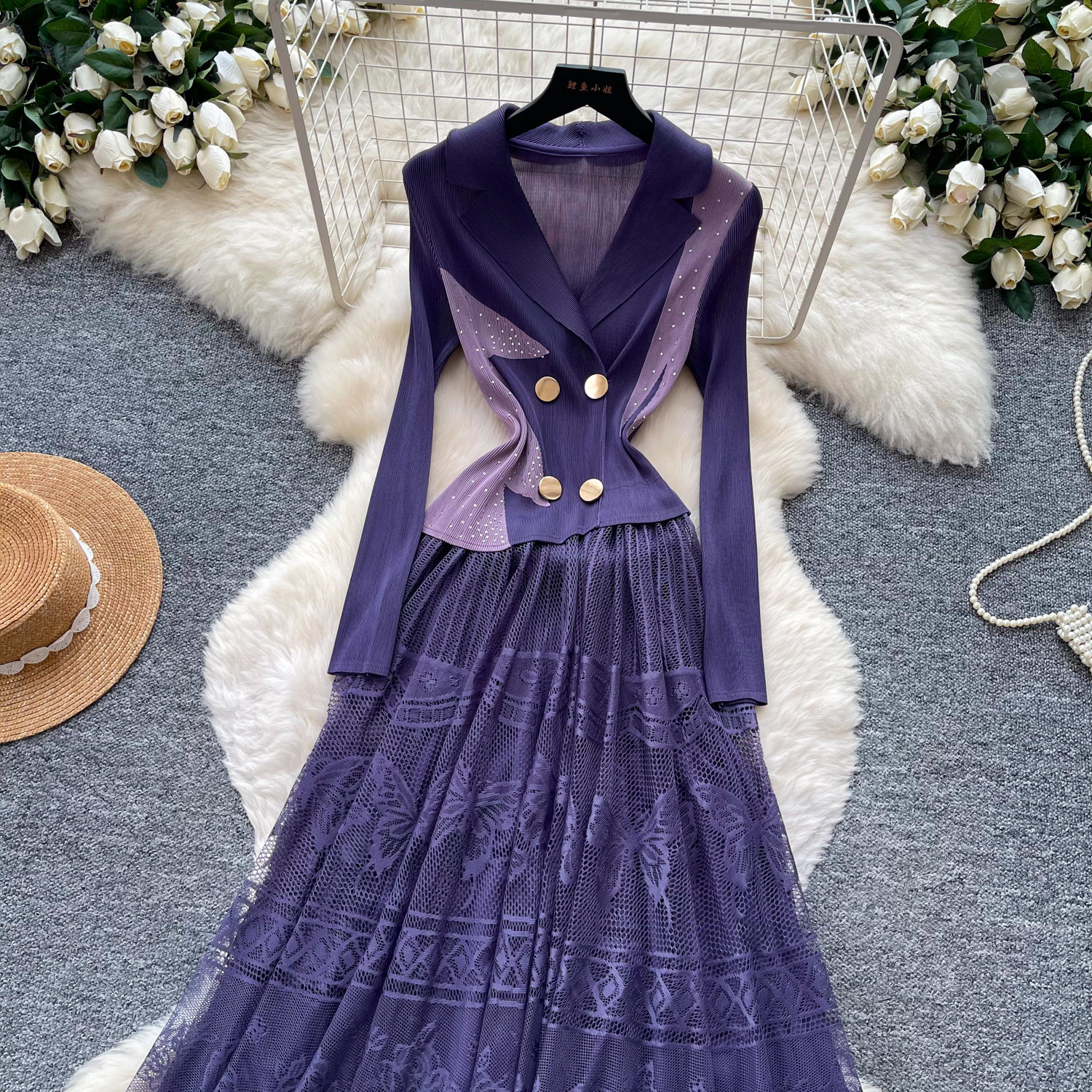 Women's French Romantic Style Lace Dress Suit Collar Slimming Pleated Long Skirt Elegant Commuting Summer Dress_ecoleips.com