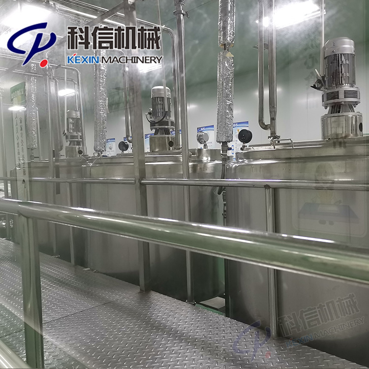 椰子饮料生产线 小型椰子汁饮料灌装机 成套椰子奶加工设备