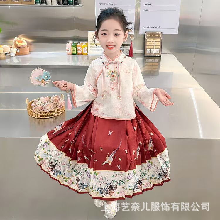Children's horse-faced skirt suit 2024 spring and autumn ancient costume girls long sleeve ancient costume Tang suit Han suit little girl western style skirt two