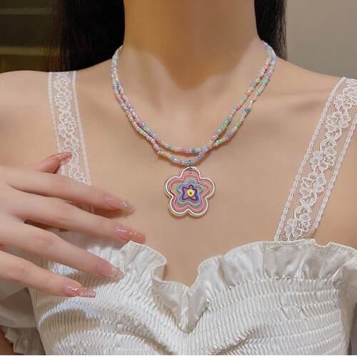 Double-layered stacked sweet and cool style necklace, cute heart-shaped star pendant, girlish floral colorful beaded necklace accessory